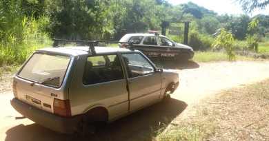 Polícia Civil localiza Uno antes de queixa de furto Polícia Civil localiza Uno antes de queixa de furto