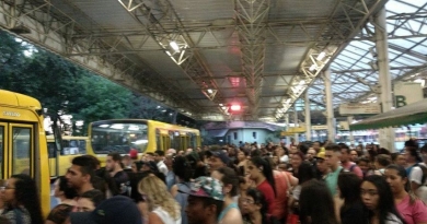 Leitora denuncia assédio em ônibus urbano Leitora denuncia assédio em ônibus urbano
