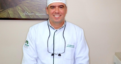 Carvão ativado pode clarear os dentes? Especialista responde Carvão ativado pode clarear os dentes? Especialista responde